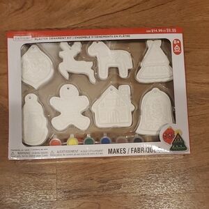 Christmas Plaster Ornament Kit with Paints